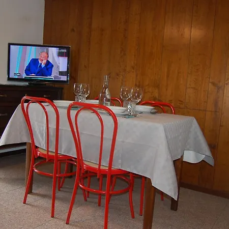 Casa Del Gelsomino * فارالو