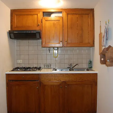 بيت للعطل Casa Del Gelsomino فارالو